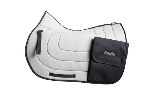 TRAIL saddle pad with pockets - low padding